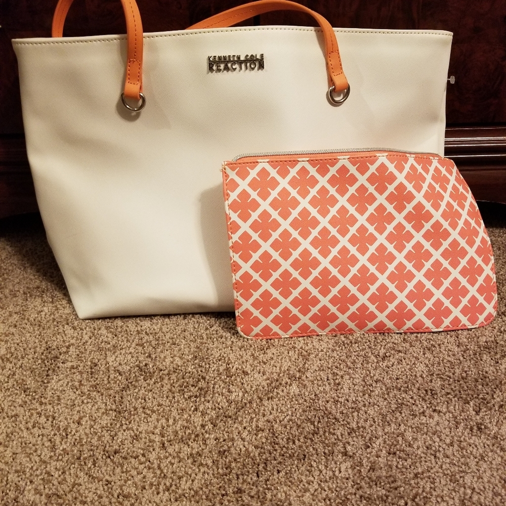 Kenneth Cole Bag